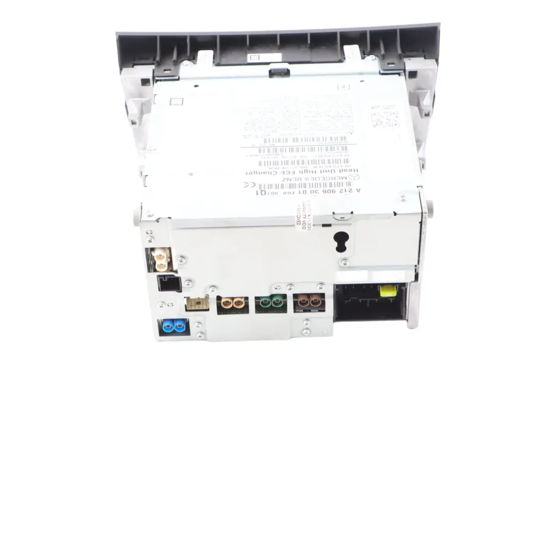 Mercedes W212 Radio Head Unit Command Navi CD DVD Player Navegación m - SKU A2129063001-1 - Número de pieza A2129063001