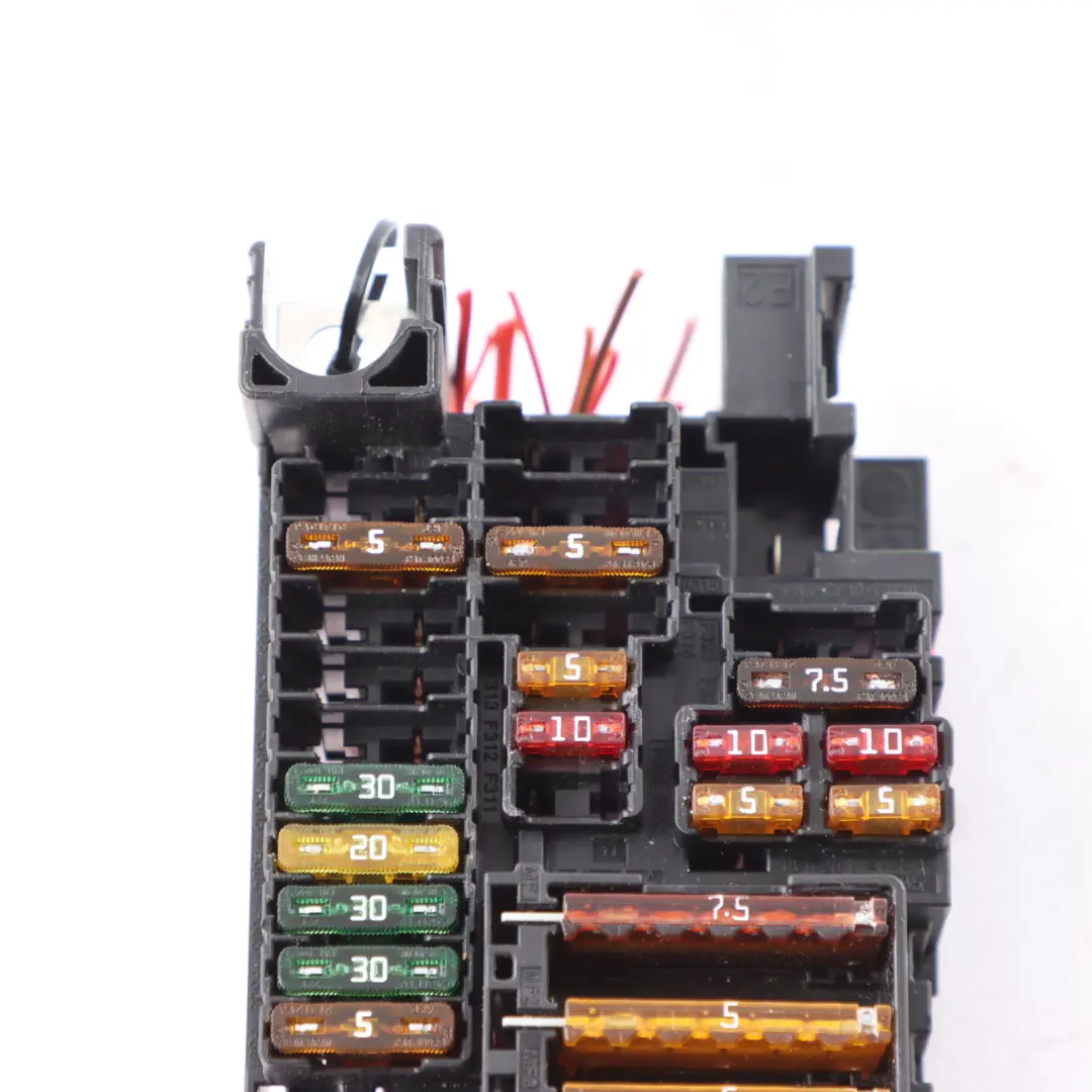 Fuse Box Relay Control Unit Module to Mercedes W213 C238 with Part number A2135400414 Mercedes W213 C238 Fuse Box Relay Control Unit Module - SKU A2135400414 - Part number A2135400414