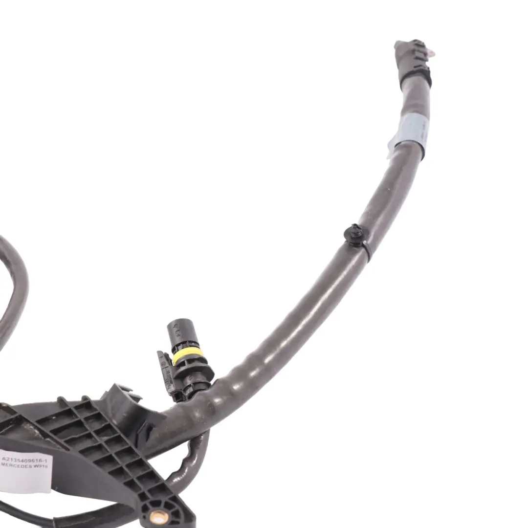 Mercedes Sprinter W910 Batterie Sensor Negative Kabel Verdrahtung - SKU A2135409616-1 - Teilenummer A2135409616