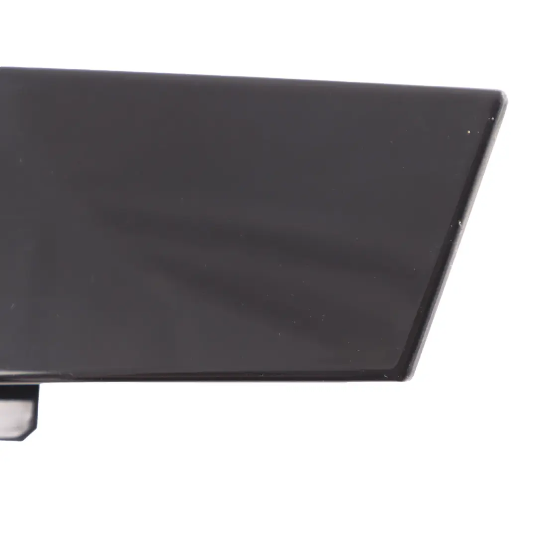 Mercedes W213 B Pilar Tapa Puerta Delantera Derecha Exterior - SKU A2136900287 - Número de pieza A2136900287