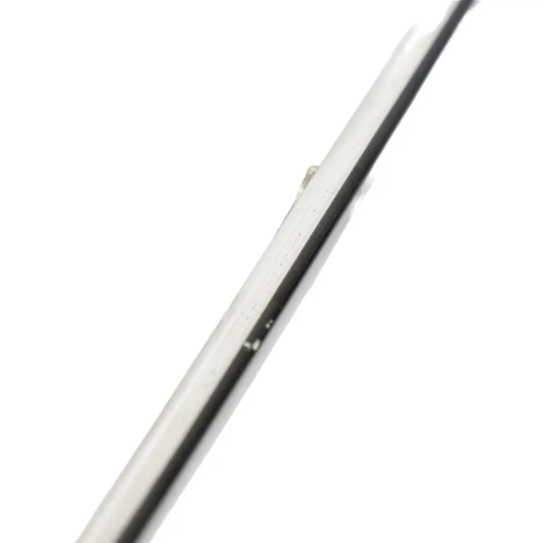 Mercedes W213 Türfensterverkleidung Zierleiste vorne links Schwarz - SKU A2136909504 - Teilenummer A2136909504