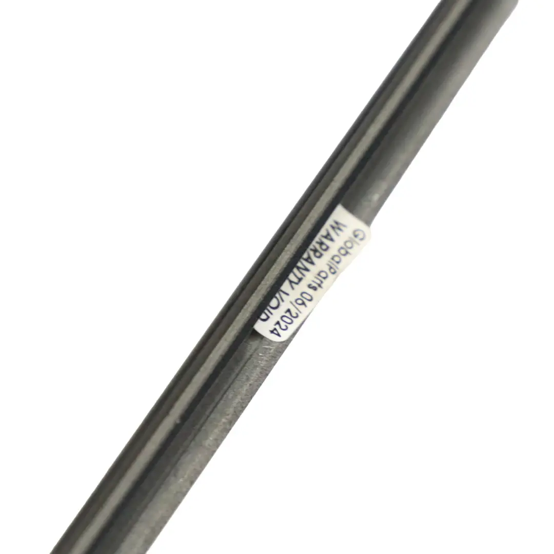 Mercedes W213 Górna Listwa Szyby Drzwi Lewy Przód Czarna - SKU A2136909504 - Numer Części A2136909504