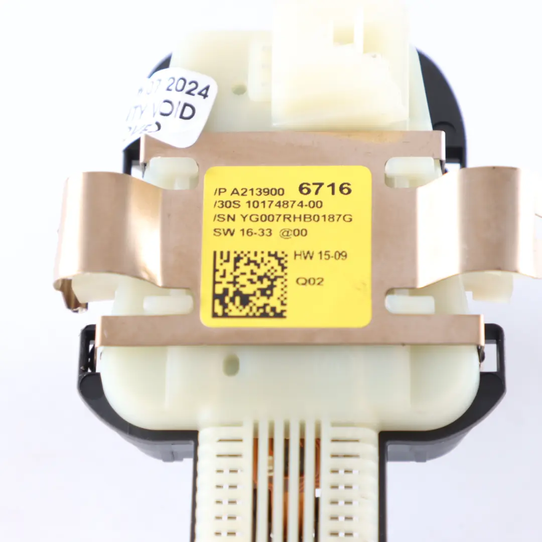 Czujnik Sensor Deszczu do Mercedes W205 W213 o numerze A2139006716 Mercedes W205 W213 Czujnik Sensor Deszczu - SKU A2139006716 - Numer Części A2139006716