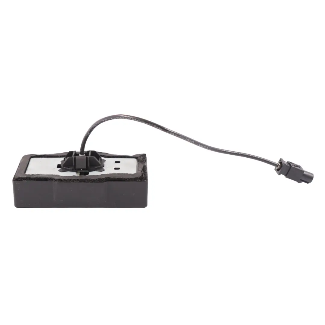 Antenne Amplificateur pour Mercedes GLA X156 S213 Estate à propos du numéro de pièce A2139052801 Mercedes GLA X156 S213 Estate Antenne Amplificateur - SKU A2139052801 - Numéro de pièce A2139052801