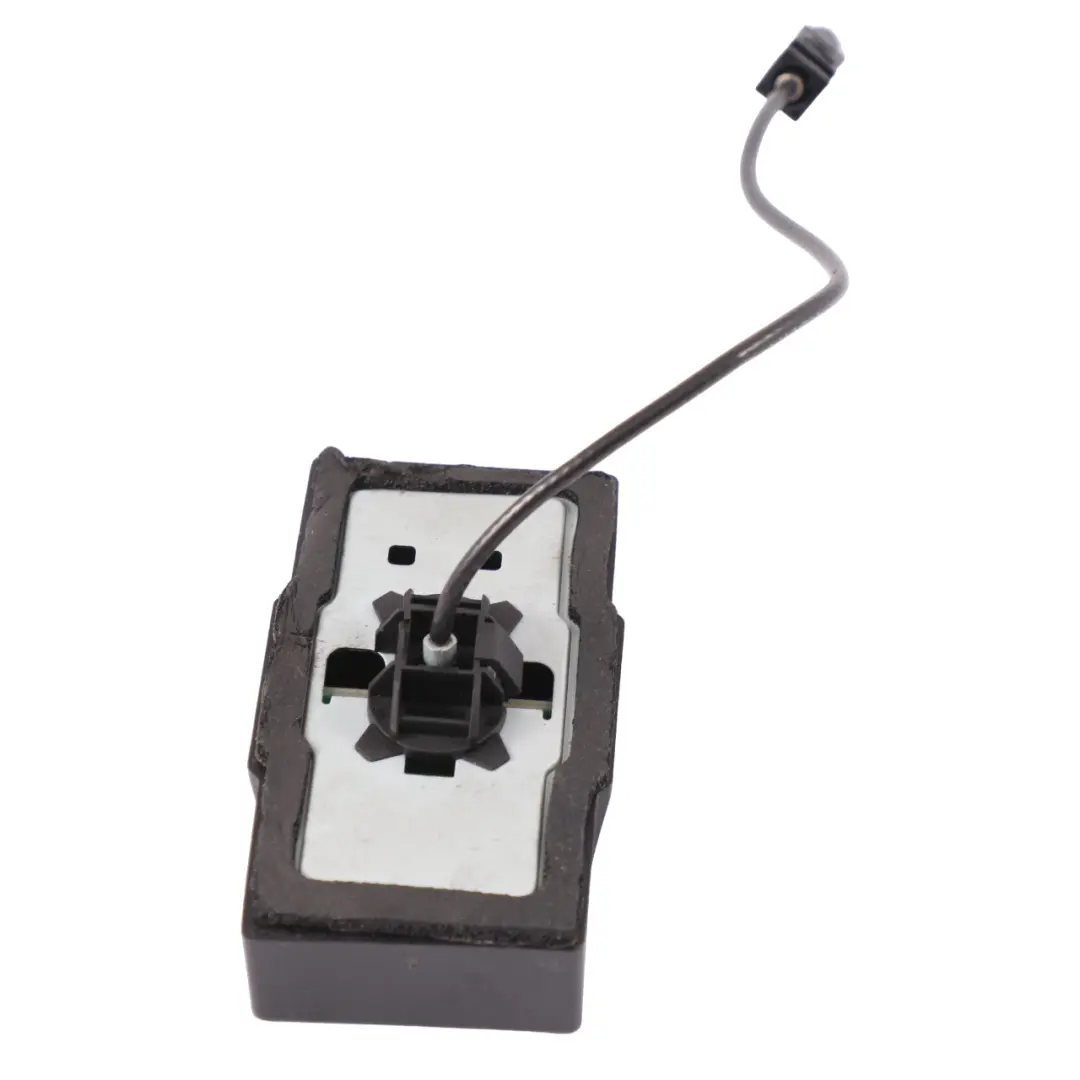 Mercedes GLA X156 S213 Estate Amplificador antena - SKU A2139052801 - Número de pieza A2139052801