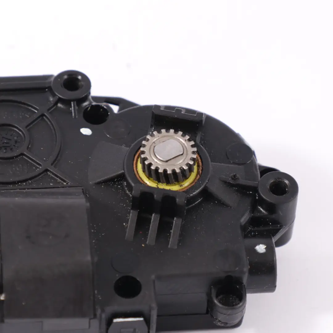 Sunroof Motor Mercedes W221 C216 Sliding Lifting Roof Electric Drive to with Part number A2168200042 Sunroof Motor Mercedes W221 C216 Sliding Lifting Roof Electric Drive - SKU A2168200042 - Part number A2168200042