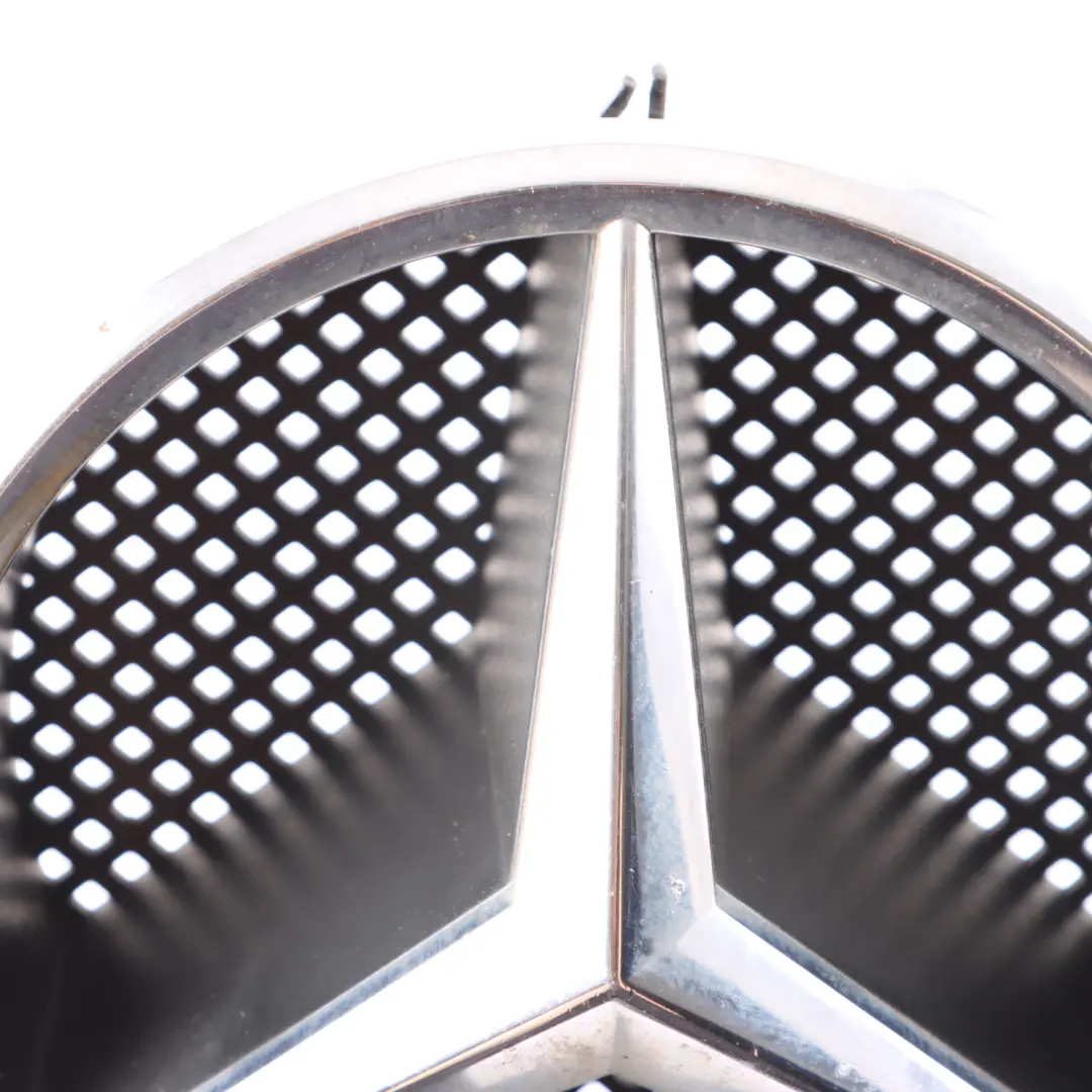 Parachoques Delantero Parrilla Estrella Emblema para Mercedes C219 con número de pieza A2198850078 Mercedes C219 Parachoques Delantero Parrilla Estrella Emblema - SKU A2198850078 - Número de pieza A2198850078