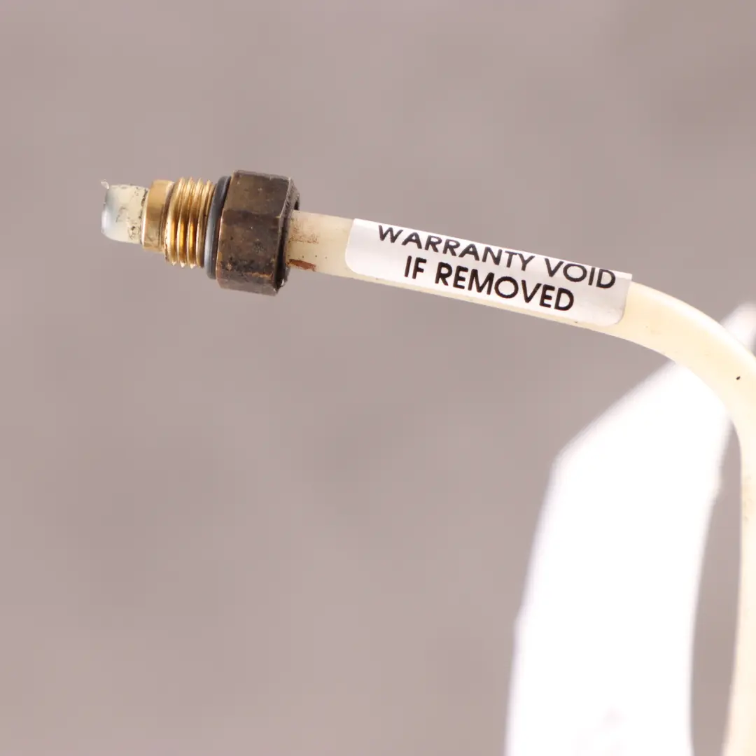 Compressor Valve Pressure Line Pipe to Mercedes W221 with Part number A2213270945 Mercedes W221 Compressor Valve Pressure Line Pipe - SKU A2213270945 - Part number A2213270945