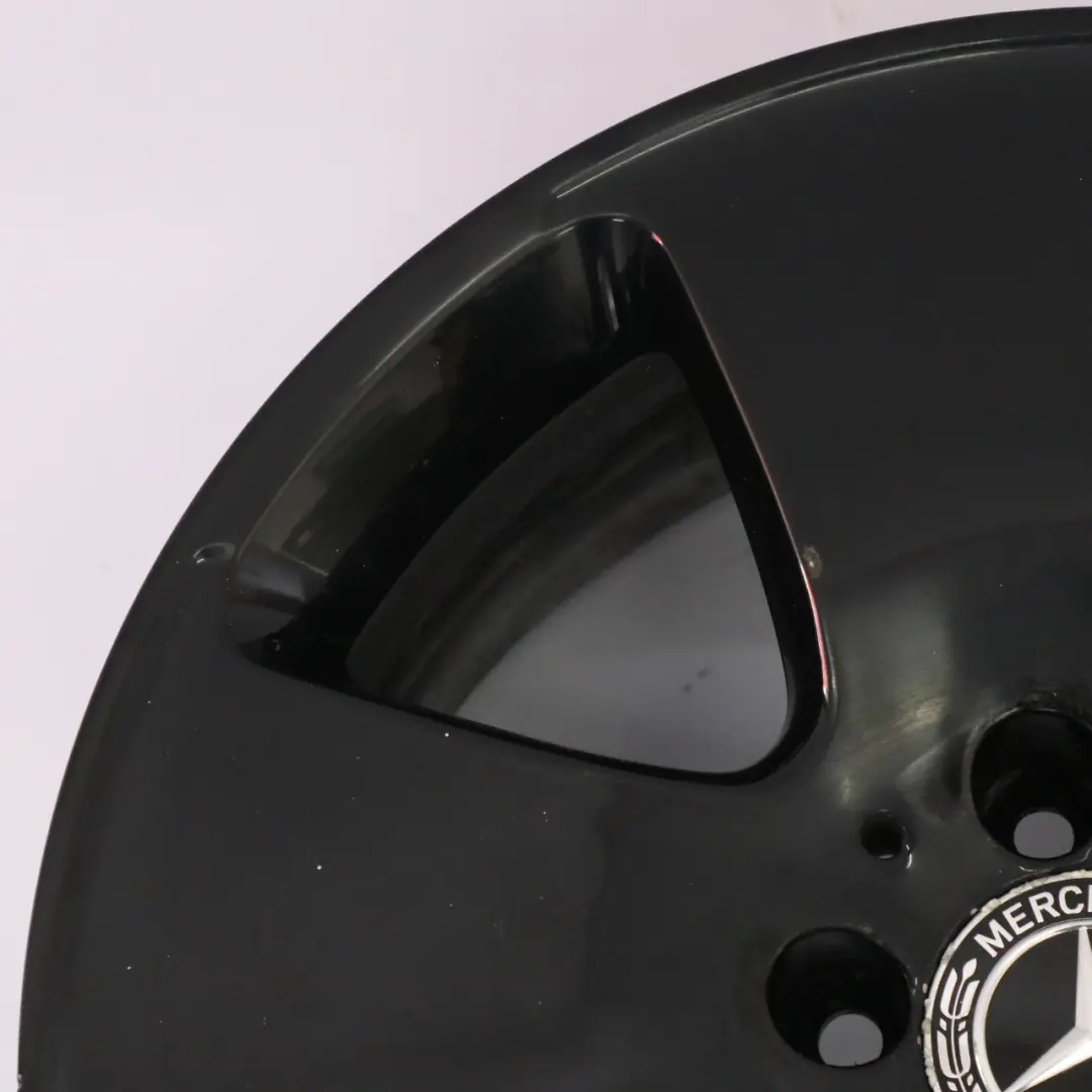 Llanta de aleación negra 17" 8J ET:43 para Mercedes W221 con número de pieza A2214010302 Mercedes W221 Llanta de aleación negra 17" 8J ET:43 - SKU A2214010302-1 - Número de pieza A2214010302