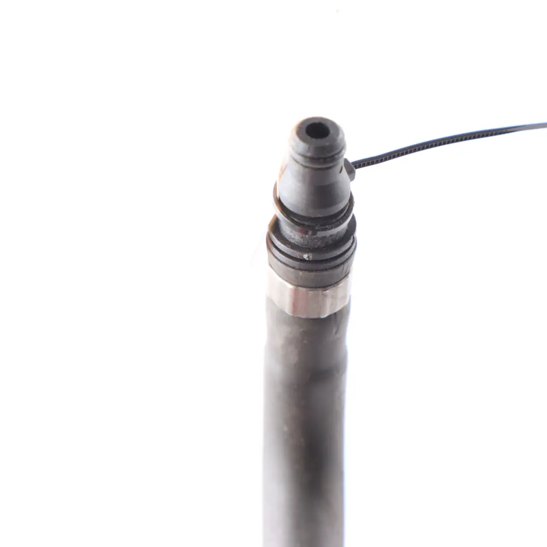 Wąż Przewód Chłodnicy do Mercedes W221 o numerze A2215010725 Mercedes W221 Wąż Przewód Chłodnicy - SKU A2215010725 - Numer Części A2215010725