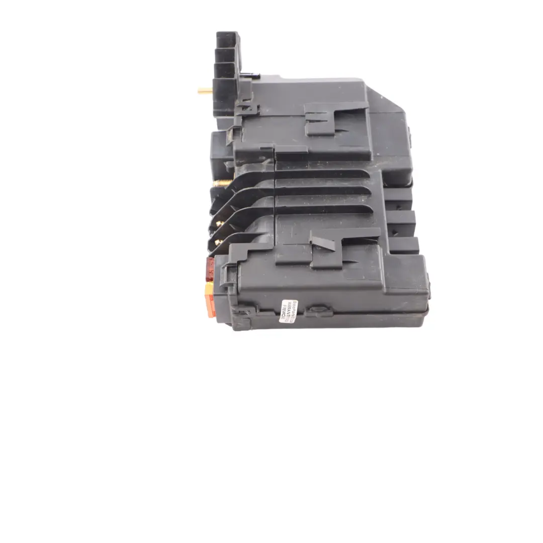 Fuse Box Relay Control Unit Module to Mercedes W221 with Part number A2215400850 Mercedes W221 Fuse Box Relay Control Unit Module - SKU A2215400850 - Part number A2215400850