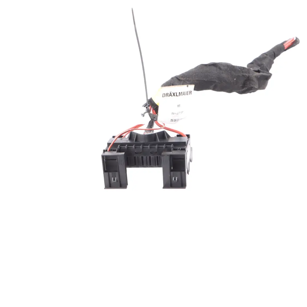 Fuse Box Distribution Dashboard A2214409107 to Mercedes W221 with Part number A2215450701 Mercedes W221 Fuse Box Distribution Dashboard A2214409107 - SKU A2215450701 - Part number A2215450701