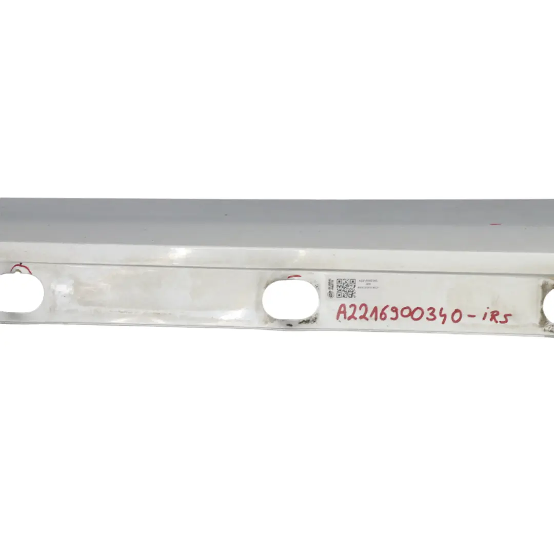 Soglie delle porte copertura laterale sinistra Iridium Silver 775 per Mercedes W221 con numero di parte A2216900340 Mercedes W221 Soglie delle porte copertura laterale sinistra Iridium Silver 775 - SKU A2216900340-IRS - Numero di parte A2216900340