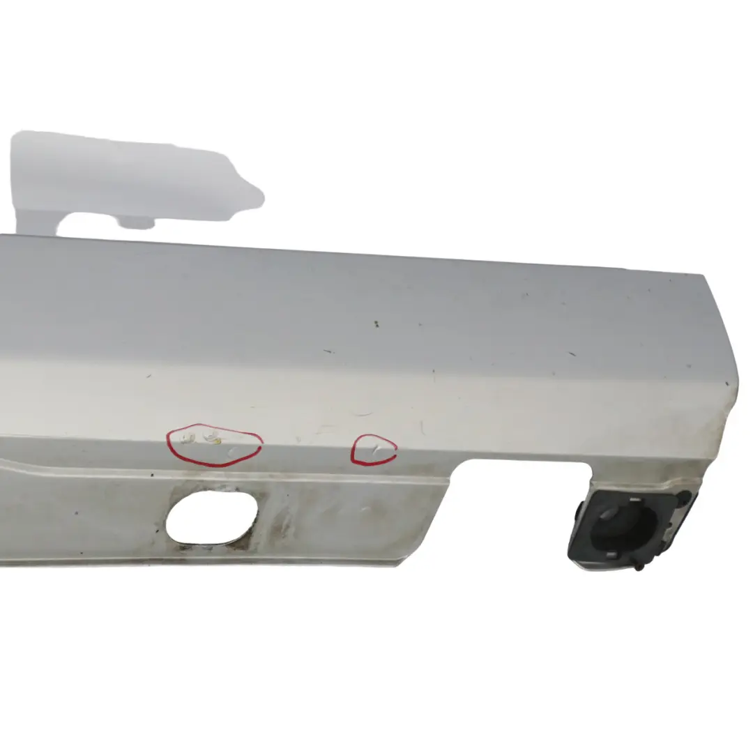 Umbral lateral falda cubierta izquierdo Iridium Silver - 775 para Mercedes W221 con número de pieza A2216900340 Mercedes W221 Umbral lateral falda cubierta izquierdo Iridium Silver - 775 - SKU A2216900340-IRS - Número de pieza A2216900340