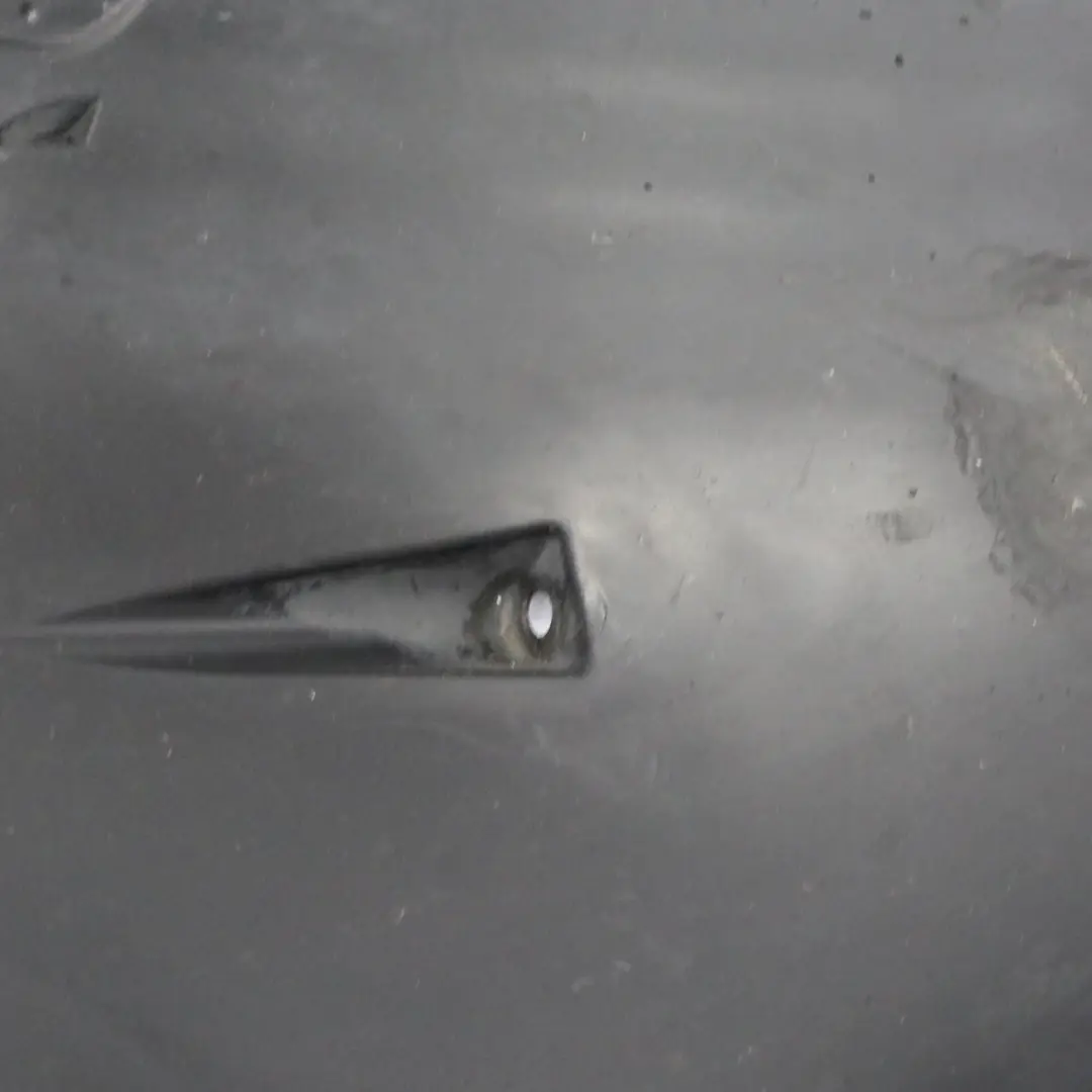 Guardabarros Delantero Derecho Cubierta para Mercedes W221 con número de pieza A2216900630 Mercedes W221 Guardabarros Delantero Derecho Cubierta - SKU A2216900630 - Número de pieza A2216900630