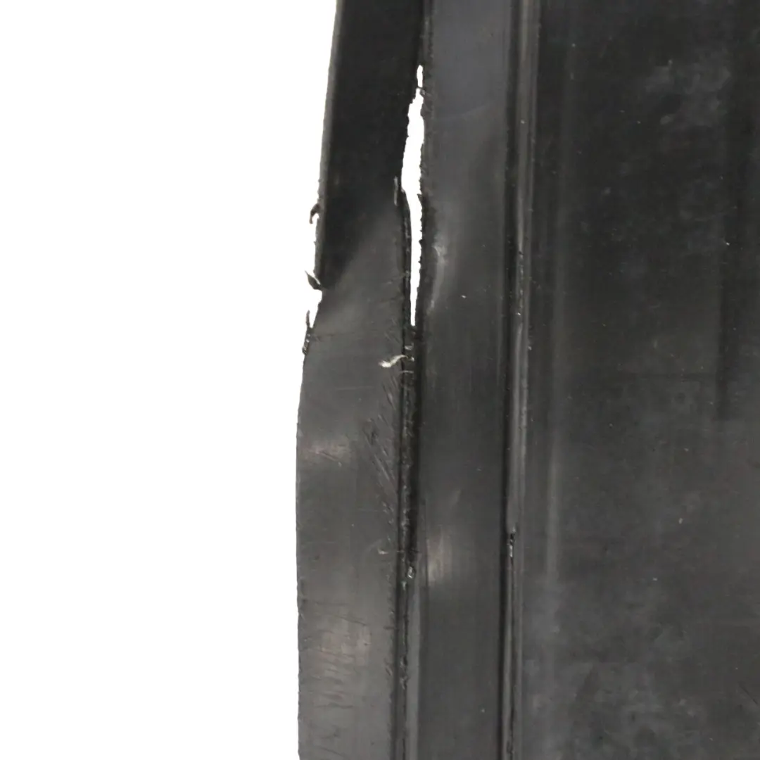 Mercedes W221 enjoliveur de passage de roue avant gauche - SKU A2216900730 - Numéro de pièce A2216900730