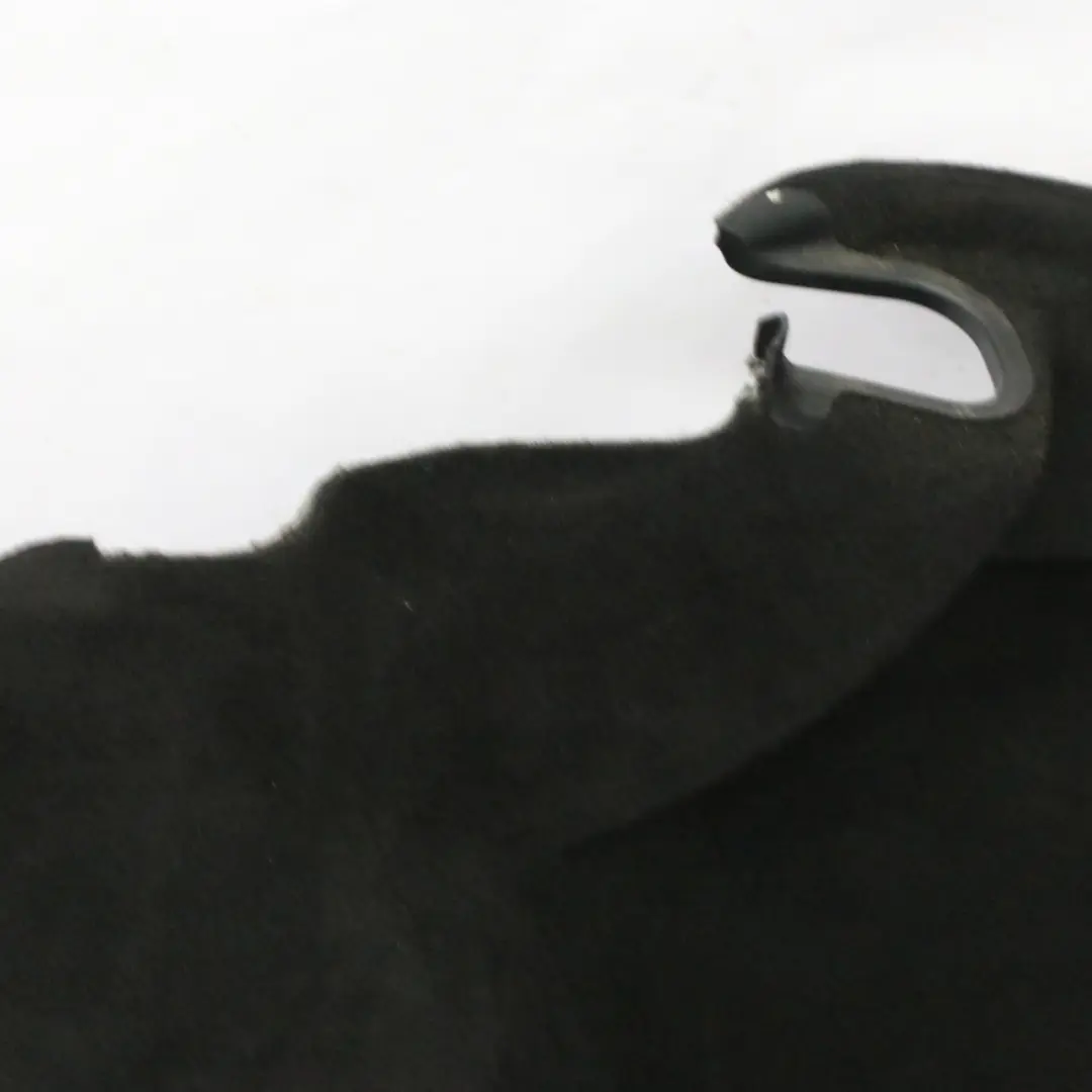 Embellecedor lateral maletero panel derecho para Mercedes W221 con número de pieza A2216902841 Mercedes W221 Embellecedor lateral maletero panel derecho - SKU A2216902841 - Número de pieza A2216902841