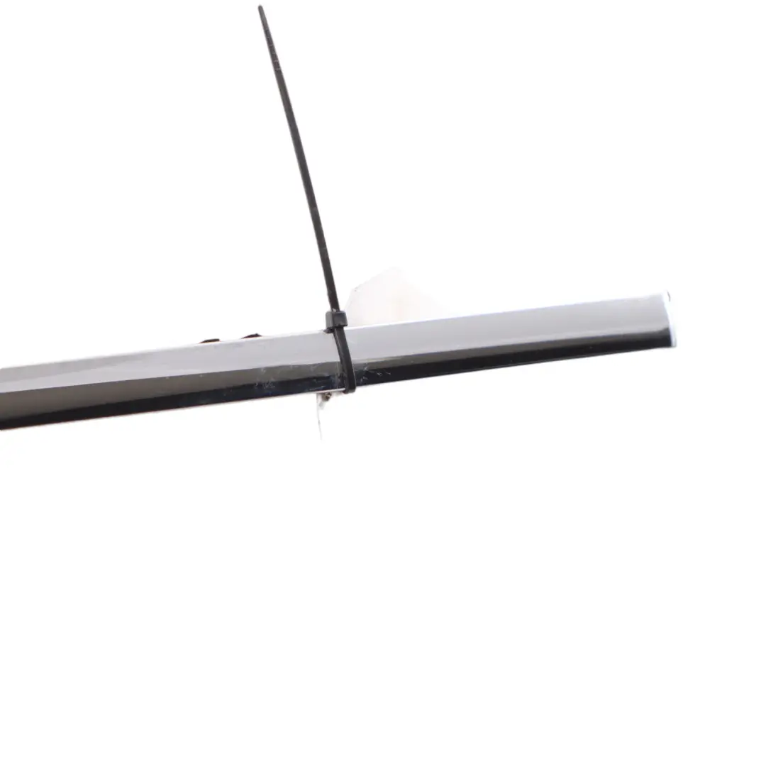 Moldura inferior de puerta Mercedes W221 delantera izquierda cromada para con número de pieza A2216904180 Moldura inferior de puerta Mercedes W221 delantera izquierda cromada - SKU A2216904180 - Número de pieza A2216904180