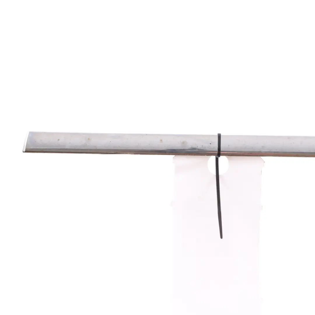 Garniture fenêtre porte avant droite Mercedes W221 Joint de moulage pour à propos du numéro de pièce A2216904280 Garniture fenêtre porte avant droite Mercedes W221 Joint de moulage - SKU A2216904280 - Numéro de pièce A2216904280