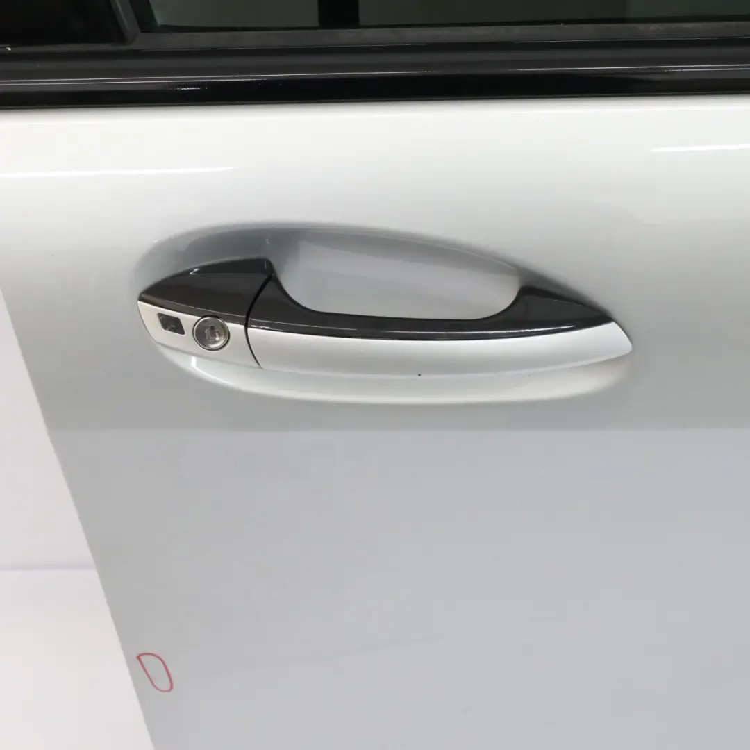 Puerta Delantera Derecha Plata Iridium Metalizado - 775 para Mercedes W221 con número de pieza A2217200205 Mercedes W221 Puerta Delantera Derecha Plata Iridium Metalizado - 775 - SKU A2217200205-IRS - Número de pieza A2217200205