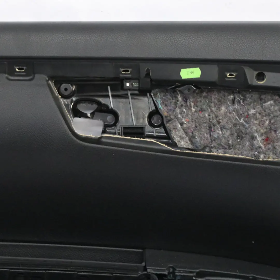 Mercedes W221 Coperchio della scheda porta anteriore sinistro Pannello pelle - SKU A2217201779-1 - Numero di parte A2217201779