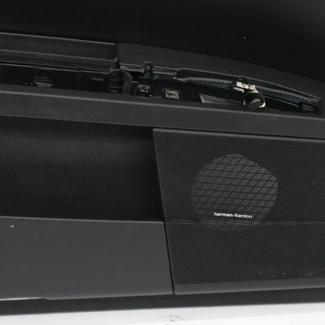 Mercedes W221 Coperchio della scheda porta anteriore sinistro Pannello pelle - SKU A2217201779-1 - Numero di parte A2217201779