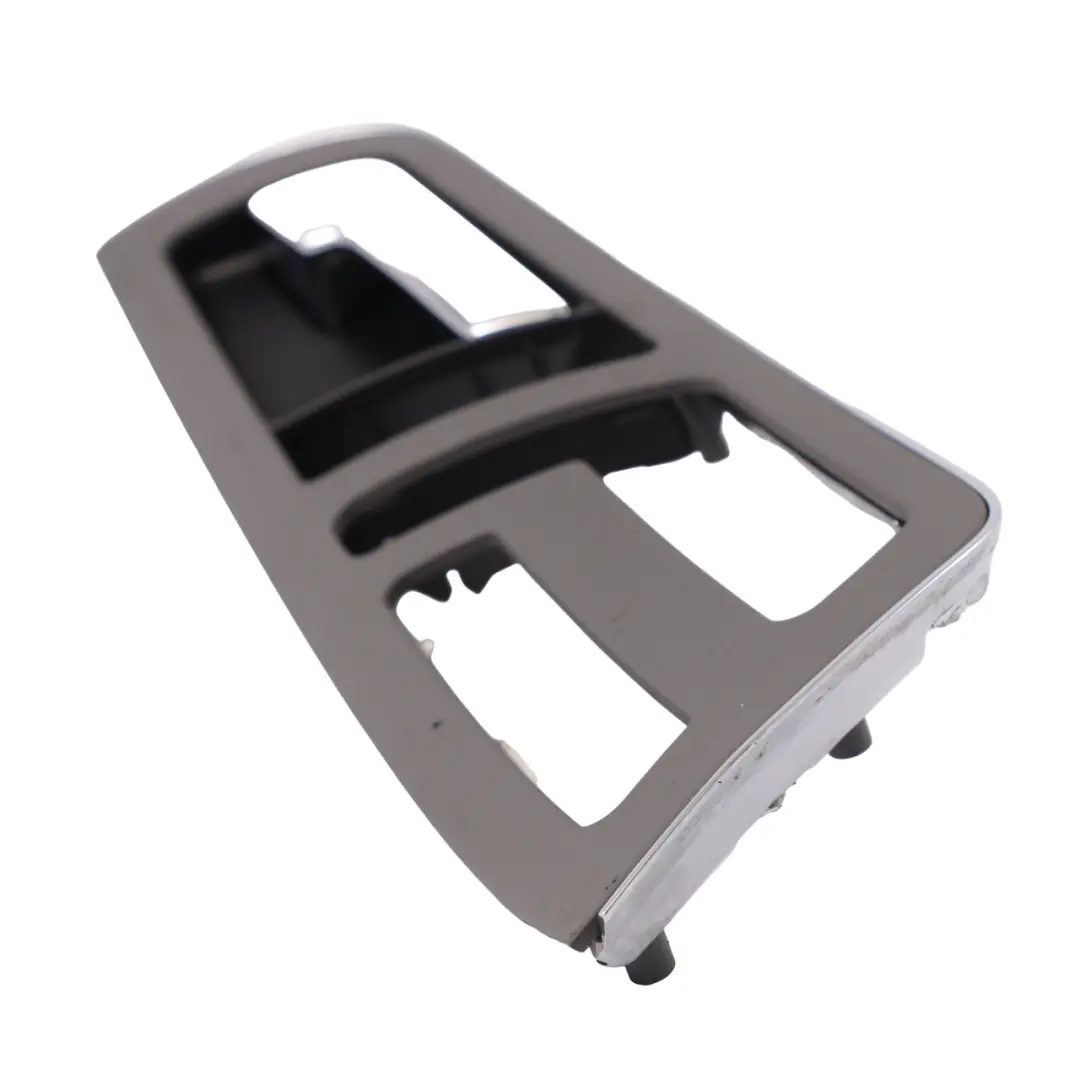 Mercedes W221 Vorne Rechts Türgriff Abdeckung Basalt Grau - SKU A2217205848-1 - Teilenummer A2217205848