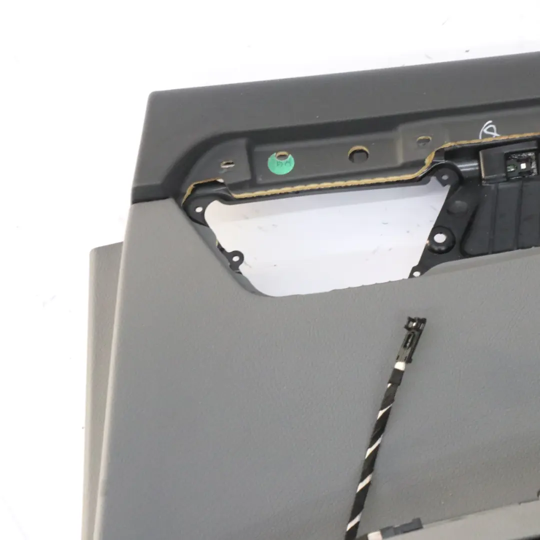 Mercedes W221 Tapa de la tarjeta puerta trasera derecha panel ajuste cuero gris - SKU A2217301679-1 - Número de pieza A2217301679