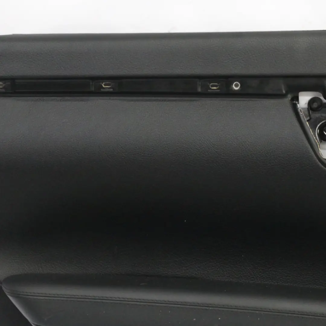 Puerta cubierta tarjeta trasera izquierda ajuste cuero negro Nappa para Mercedes W221 con número de pieza A2217302579 Mercedes W221 Puerta cubierta tarjeta trasera izquierda ajuste cuero negro Nappa - SKU A2217302579 - Número de pieza A2217302579