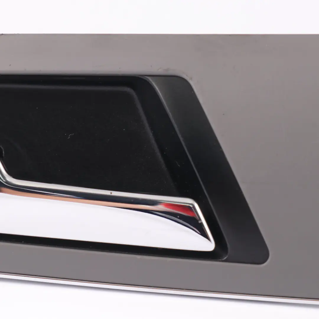 Panel de la Puerta Manija Interior Trasera Izquierda para Mercedes W221 con número de pieza A2217304348 Mercedes W221 Panel de la Puerta Manija Interior Trasera Izquierda - SKU A2217304348-1 - Número de pieza A2217304348