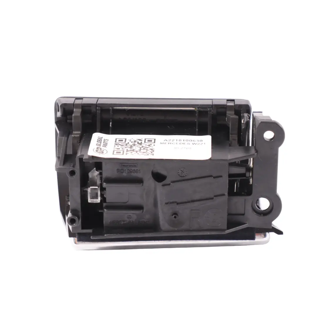 Cenicero Trasero Derecho Tarjeta Puerta Cuero Negro para Mercedes W221 con número de pieza A2218100630 Mercedes W221 Cenicero Trasero Derecho Tarjeta Puerta Cuero Negro - SKU A2218100630 - Número de pieza A2218100630