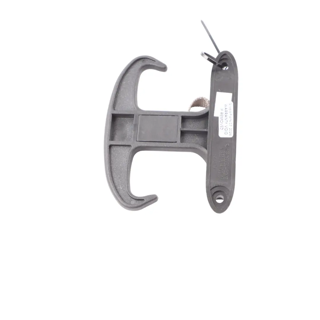 Gepäckhaken Kofferraum Heckklappe Griff für Mercedes W211 C219 W221 mit Teilenummer A2218140001 Mercedes W211 C219 W221 Gepäckhaken Kofferraum Heckklappe Griff - SKU A2218140001 - Teilenummer A2218140001