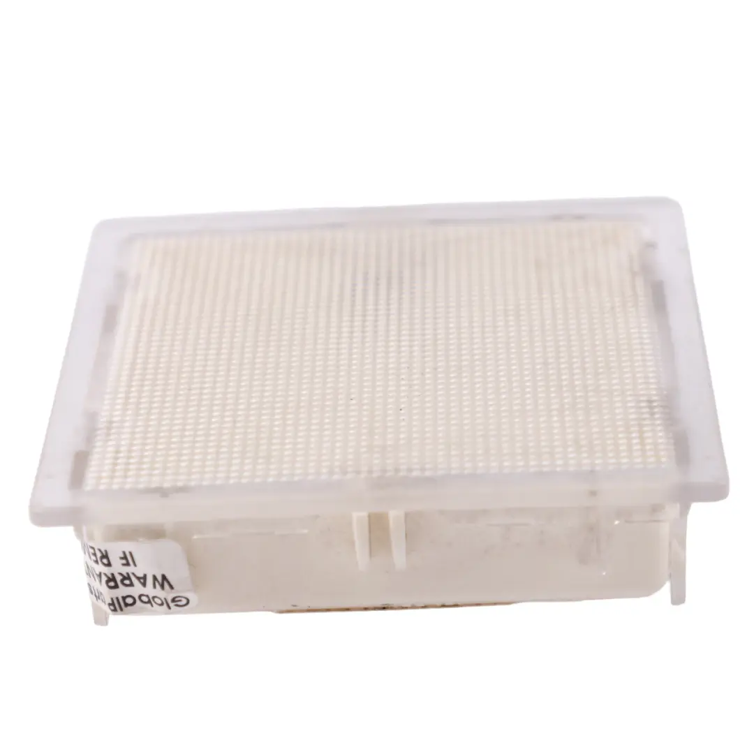 Lampka Schowka do Mercedes CLA W176 C117 ML W164 GLC X253 o numerze A2218200401 Mercedes CLA W176 C117 ML W164 GLC X253 Lampka Schowka - SKU A2218200401-1 - Numer Części A2218200401