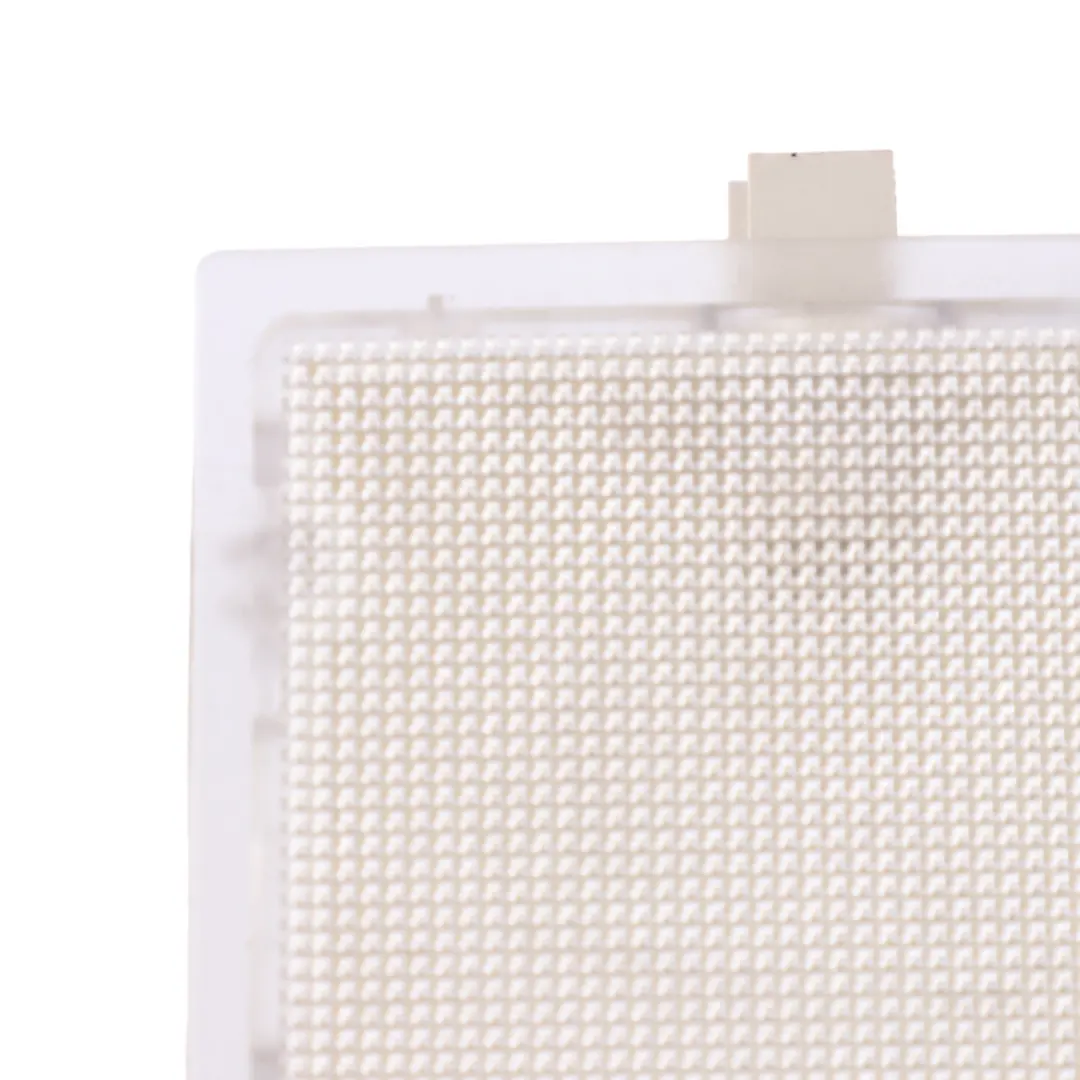 Lampka Schowka do Mercedes CLA W176 C117 ML W164 GLC X253 o numerze A2218200401 Mercedes CLA W176 C117 ML W164 GLC X253 Lampka Schowka - SKU A2218200401-1 - Numer Części A2218200401