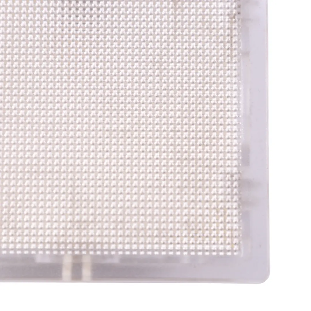 Lampka Schowka do Mercedes CLA W176 C117 ML W164 GLC X253 o numerze A2218200401 Mercedes CLA W176 C117 ML W164 GLC X253 Lampka Schowka - SKU A2218200401-1 - Numer Części A2218200401