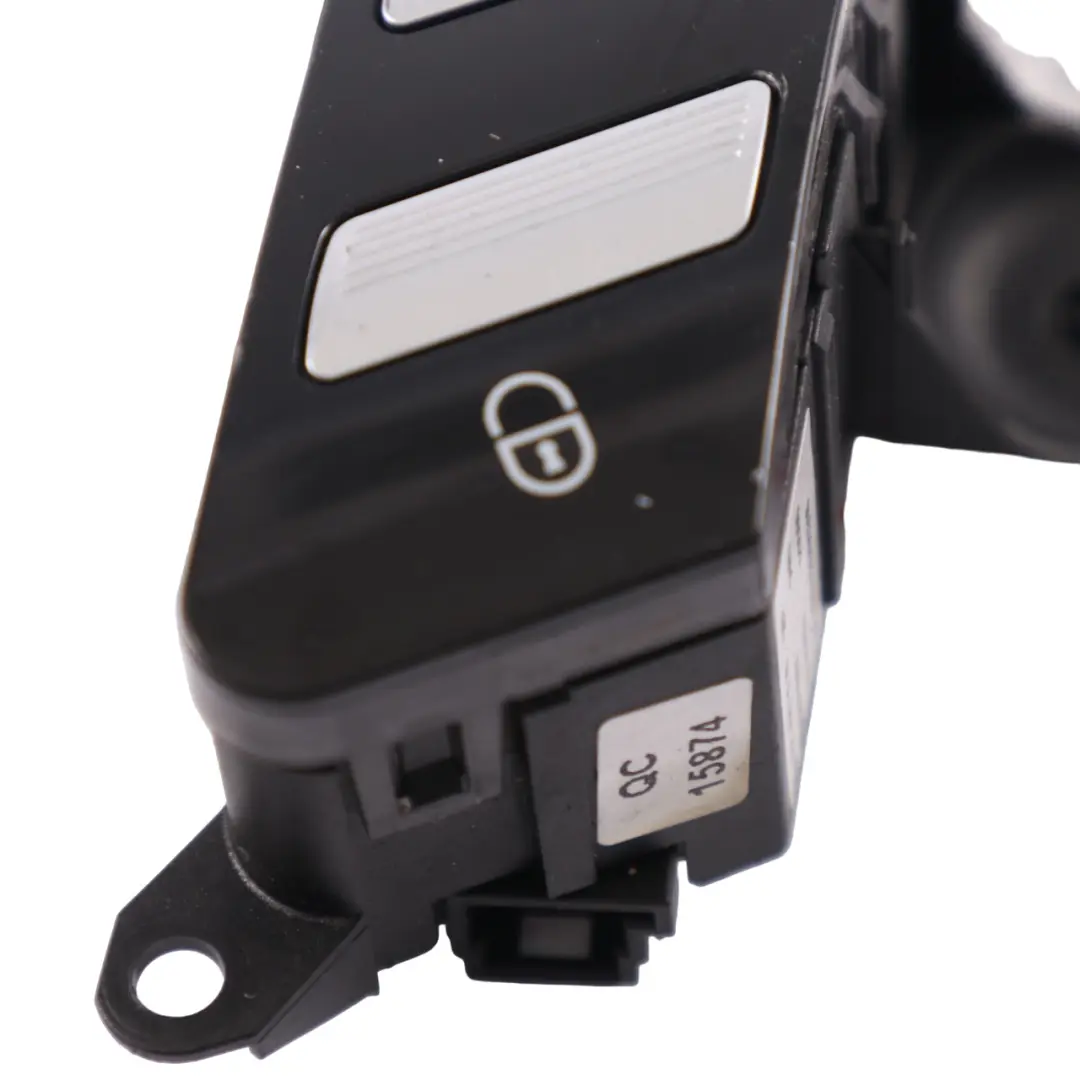 Mercedes W221 Interruptor de cierre centralizado Botón de cierre - SKU A2218201210 - Número de pieza A2218201210