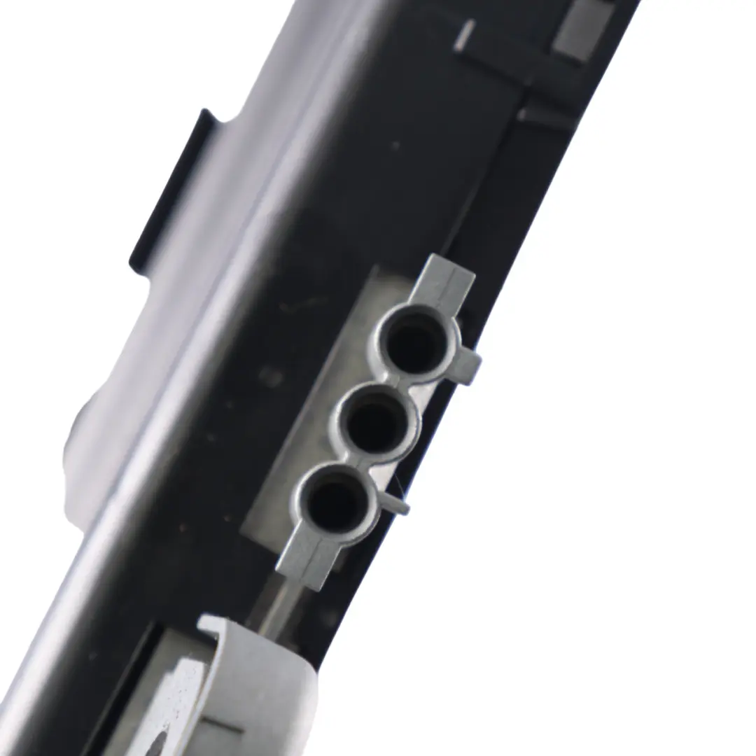 Antenne Verstärker Antenne für Mercedes W221 mit Teilenummer A2218204189 Mercedes W221 Antenne Verstärker Antenne - SKU A2218204189 - Teilenummer A2218204189