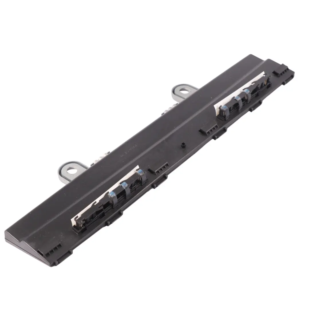 Antenne Amplificateur Antenne pour Mercedes W221 à propos du numéro de pièce A2218204189 Mercedes W221 Antenne Amplificateur Antenne - SKU A2218204189 - Numéro de pièce A2218204189