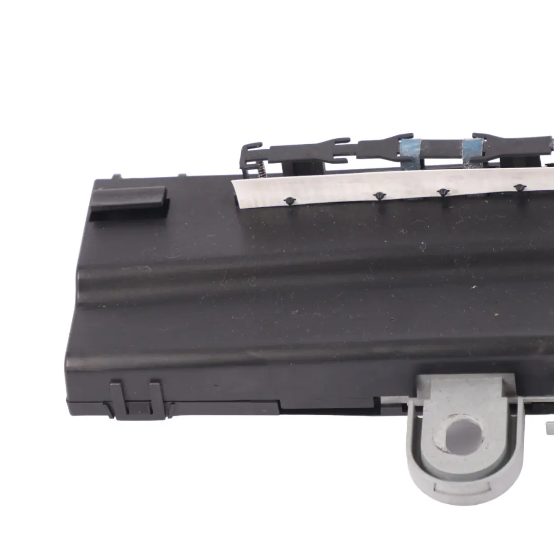 Antenne Verstärker Antenne für Mercedes W221 mit Teilenummer A2218204189 Mercedes W221 Antenne Verstärker Antenne - SKU A2218204189 - Teilenummer A2218204189