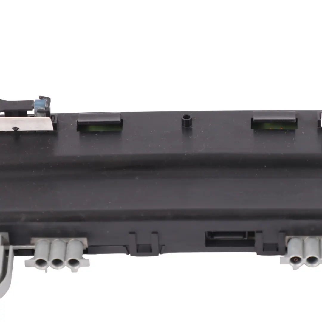 Mercedes W221 Antenne Amplificateur Antenne - SKU A2218204189 - Numéro de pièce A2218204189