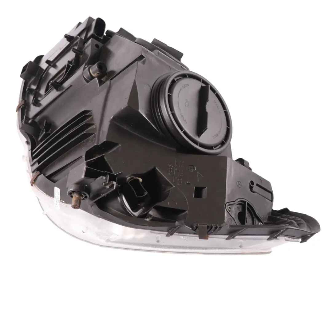 Head Light Lamp Front Right O/S to Mercedes W211 with Part number A2218204661 Mercedes W211 Head Light Lamp Front Right O/S - SKU rhd-A2218204661 - Part number A2218204661