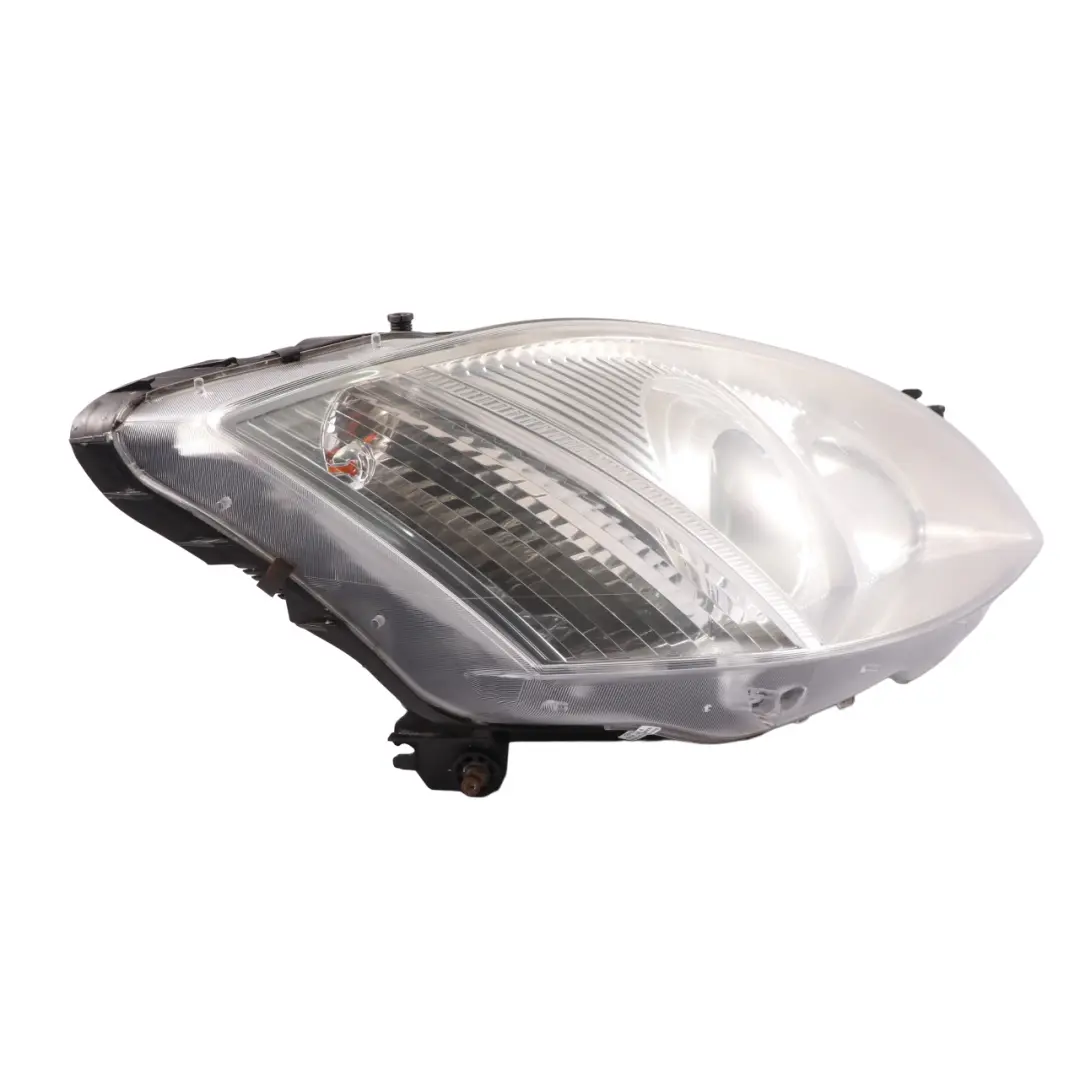 Head Light Lamp Front Right O/S to Mercedes W211 with Part number A2218204661 Mercedes W211 Head Light Lamp Front Right O/S - SKU rhd-A2218204661 - Part number A2218204661