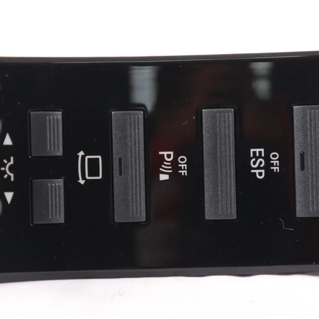 Mercedes W221 Armaturenbrett Instrument Cluster Panel Taste Schalter - SKU A2218211251 - Teilenummer A2218211251