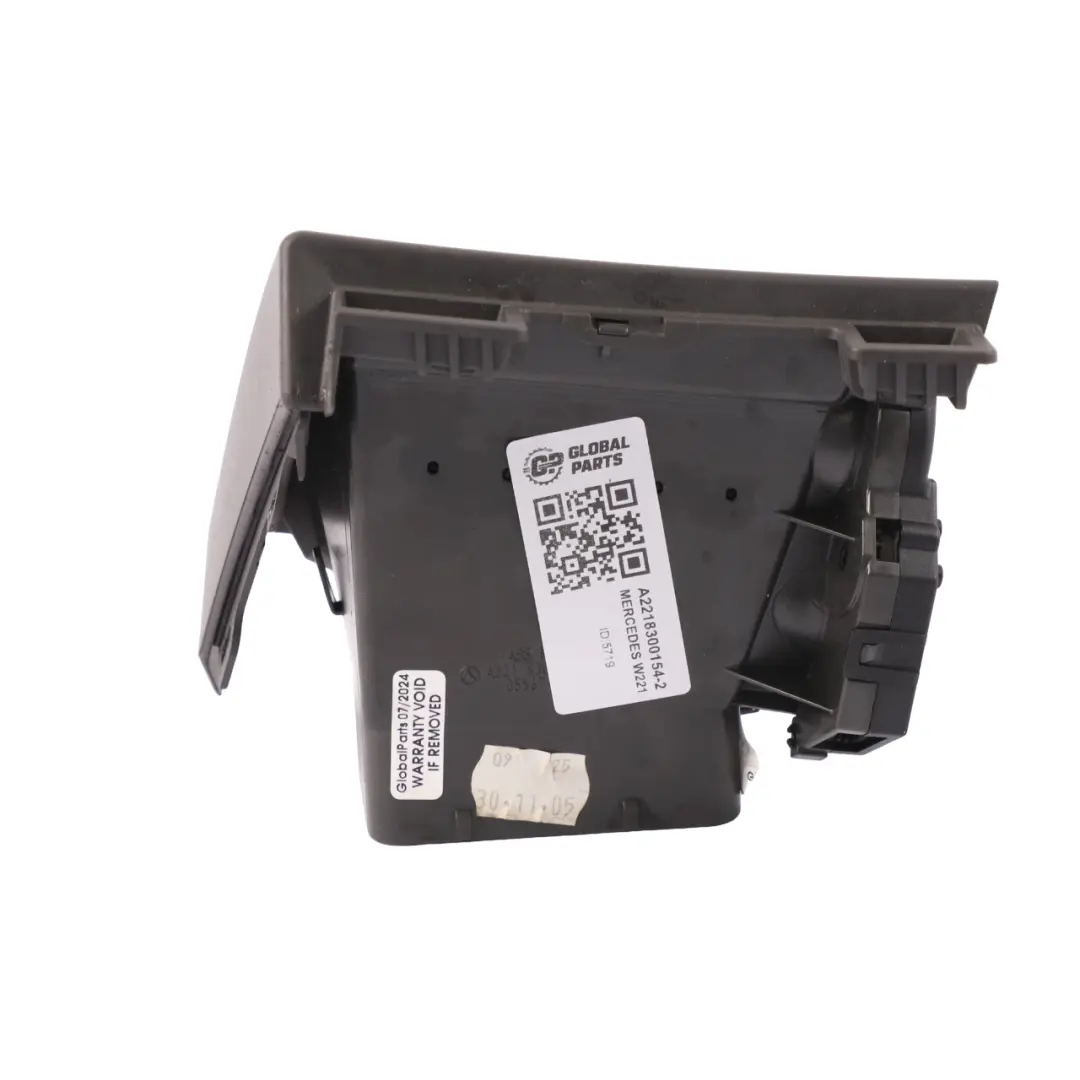 Mercedes W221 S500 Buse d'aération avant du tableau de bord gauche - SKU A2218300154-2 - Numéro de pièce A2218300154