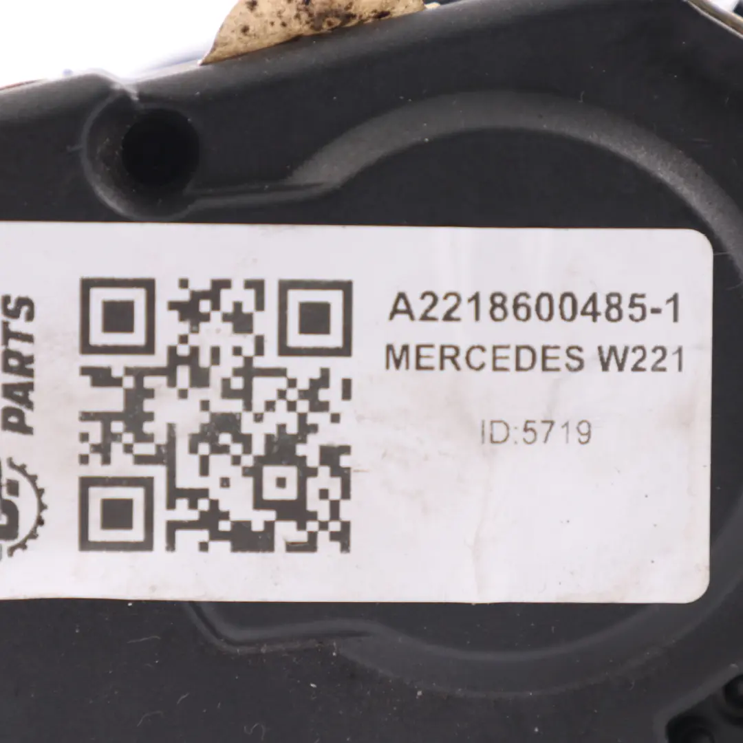 Mercedes W221 Seatbelt Rear Right O/S Seat Belt Black A2218602269 - SKU A2218600485 - Part number A2218600485