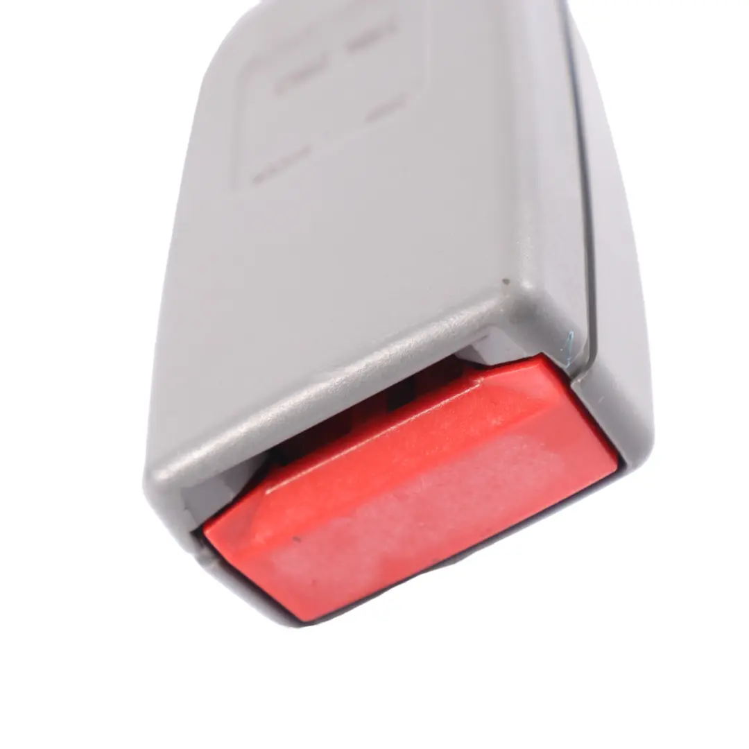 Mercedes W221 Seat Belt Rear Centre Middle Seatbelt Buckle - SKU A2218600585-2 - Numéro de pièce A2218600585