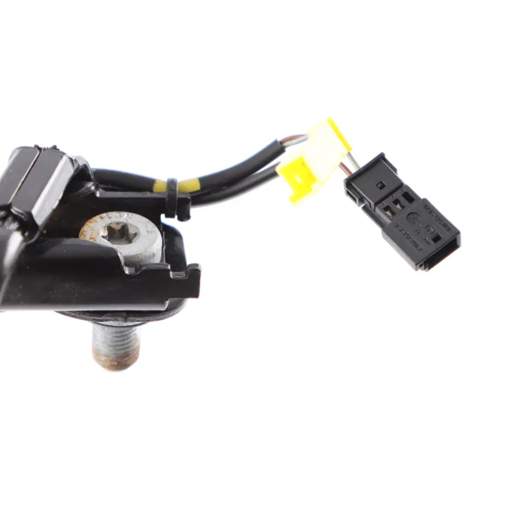 Mercedes W221Seat Buckle Black Tensioner Belt Rear Centre Right O/S - SKU A2218602569-1 - Part number A2218602569