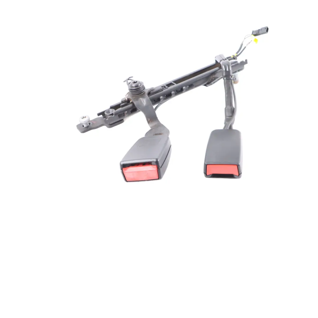 Fibbia Sedile Nero Cintura Posteriore Centro Destra per Mercedes W221 con numero di parte A2218602569 Mercedes W221 Fibbia Sedile Nero Cintura Posteriore Centro Destra - SKU A2218602569-1 - Numero di parte A2218602569