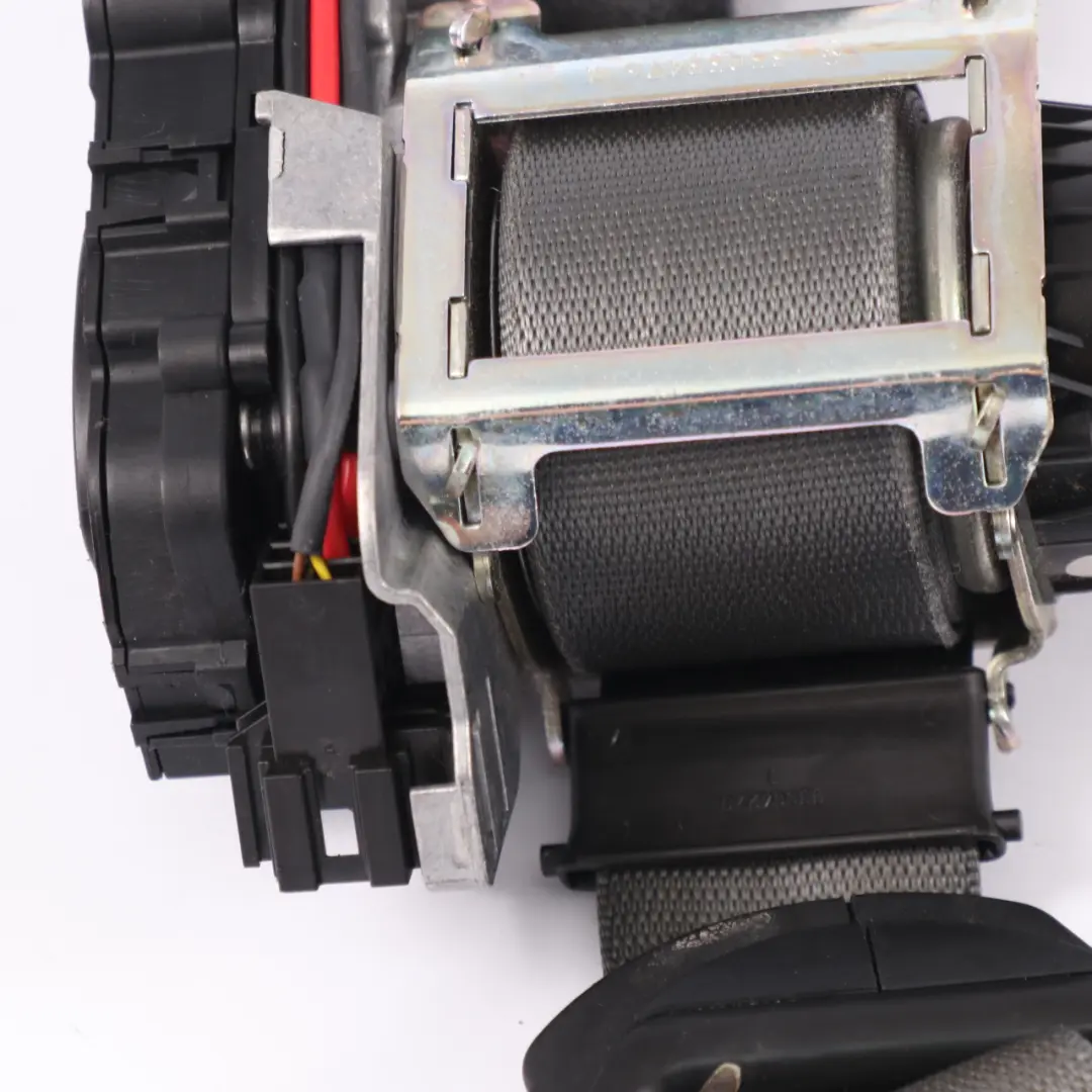Mercedes W221 Ceinture de sécurité avant droite Gris - SKU A2218603285-1 - Numéro de pièce A2218603285