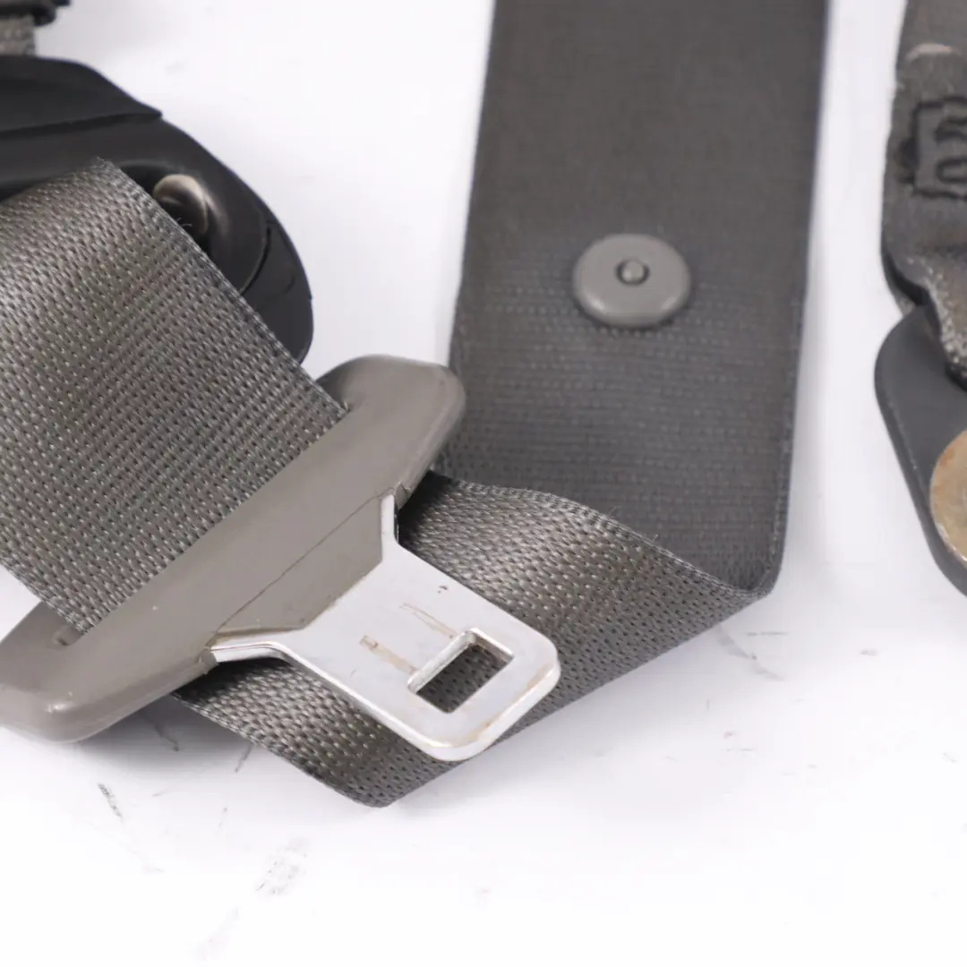 Mercedes W221 Ceinture de sécurité avant droite Gris - SKU A2218603285-1 - Numéro de pièce A2218603285